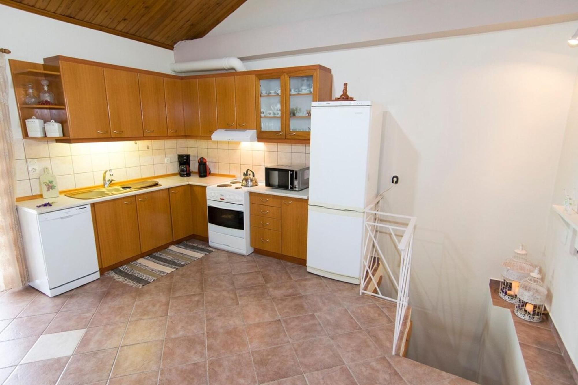 Aoria Traditional House With Stuning Mountain View Loulos Екстериор снимка