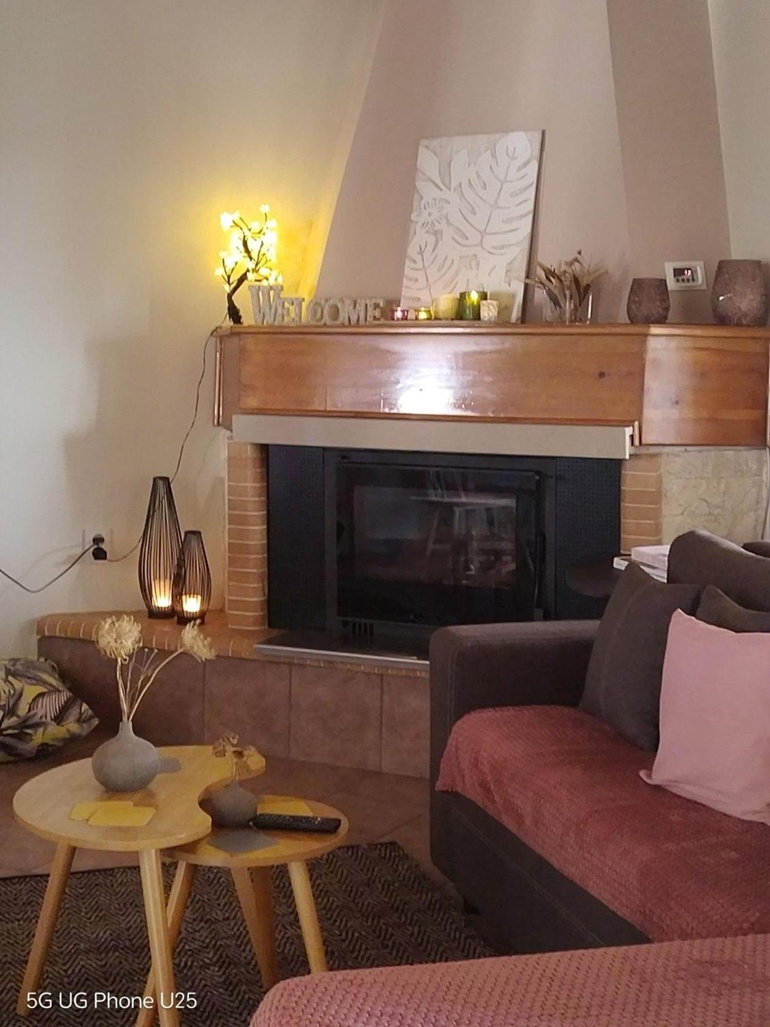 Aoria Traditional House With Stuning Mountain View Loulos Екстериор снимка